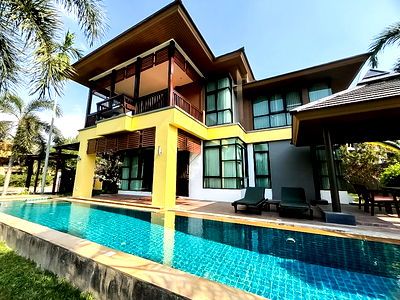 บ้านเดี่ยวให้เช่า : Pool Villa for Rent in Mabprachan, East Pattaya (Pet Friendly)