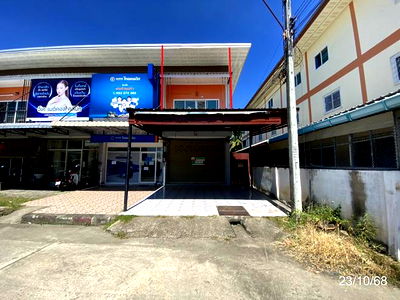 Shophouses for sale Mae Taeng Chiang Mai : SHOP HOUSE for sale  Khi Lek Mae Taeng Chiang Mai