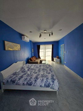 3-BR Villa close to Pattaya (ID 2659100)