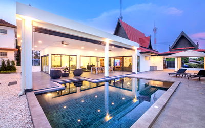 บ้านเดี่ยวให้เช่า : Luxury Villa for Rent in Mabprachan Lake, East Pattaya