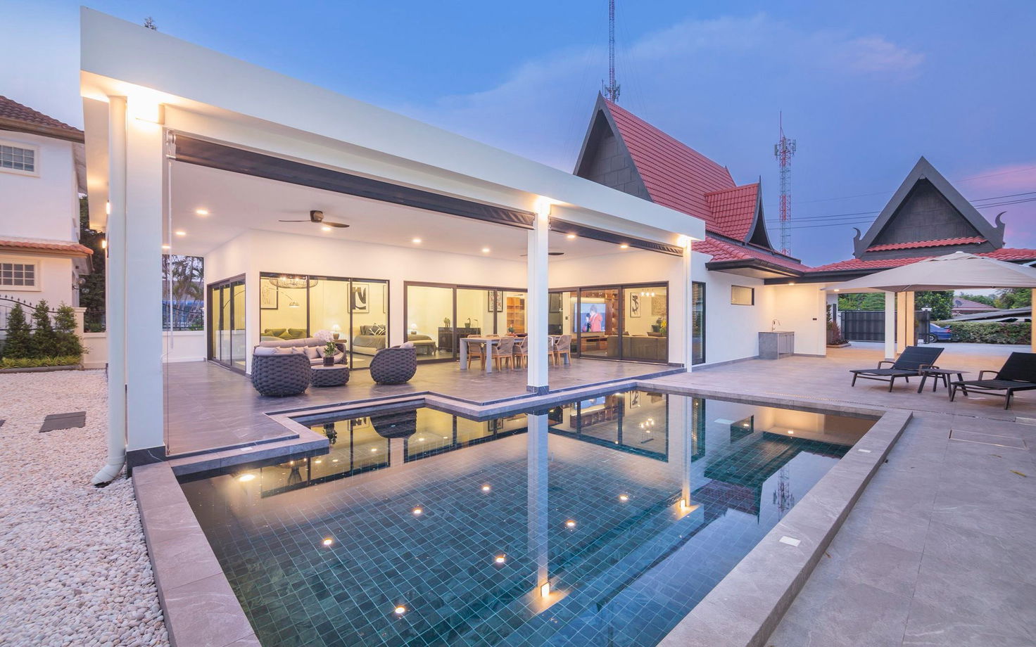 รูป Luxury Villa for Rent in Mabprachan Lake, East Pattaya - รูปที่ 1/19