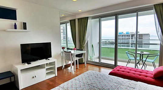 The Palm Wongamat Beach Pattaya Studio for Sale