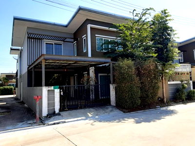 ทาวน์โฮม ชลบุรี : K00304 ขายทาวน์เฮ้าส์ โครงการกรีนเนอรี่ ทาวน์ อำเภอบ้านบึง