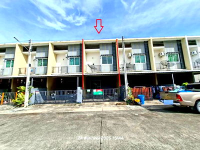 Townhouses for sale Pluak Daeng Rayong : TOWN HOUSE for sale  Mapyangphon Pluak Daeng Rayong