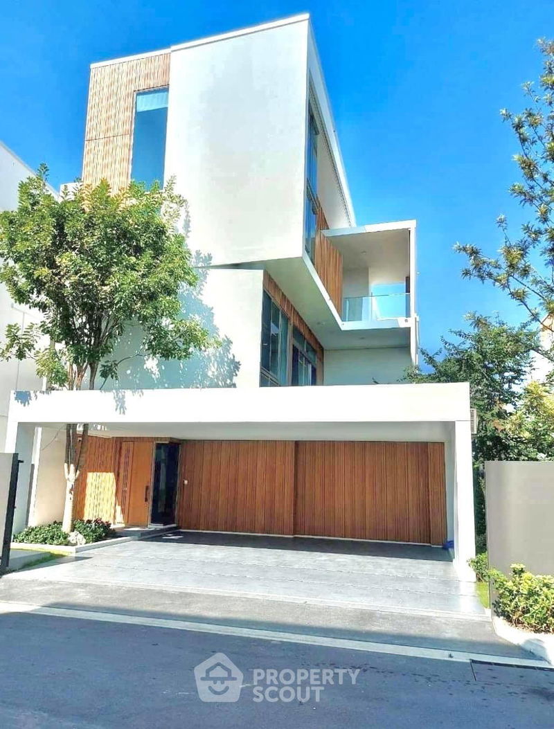 บ้านเดี่ยวให้เช่า : บ้าน 3-ห้องนอน ที่ วีเว่ พระราม 9 ใกล้ กรุงเทพกรีฑา (ID 1418081)