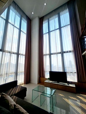 Condos for sale : Luxury condo for sale, The Sky Sriracha. Beautiful penthouse duplex unit, move in Ready