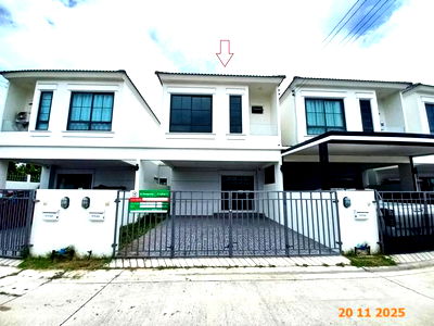 Townhouses for sale Chonburi : TOWN HOUSE for sale  Bang Lamung Bang Lamung Chonburi
