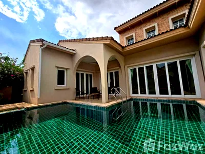 Houses for rent Chonburi : Silk Road Place 3 bed big pool 1943725