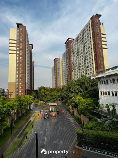 Lumpini Place Ratchayothin