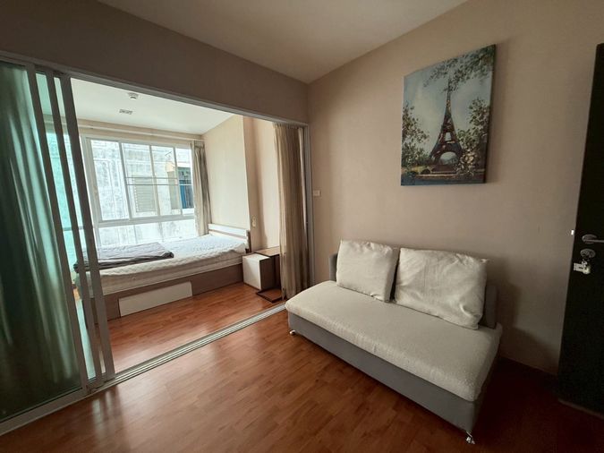 ขายคอนโด วันพลัส มช.3 อยู่ติดประตูไผ่ล้อม สามารถเดินไปมช. ได้เลย โทร: 098-9690236 (แจน)