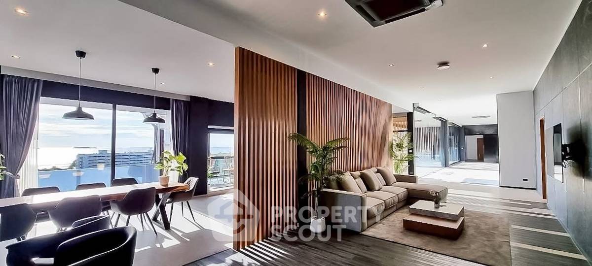 picture 5-BR Condo at Sombat Condoview close to Phratamnak (ID 2641343) - 9/25