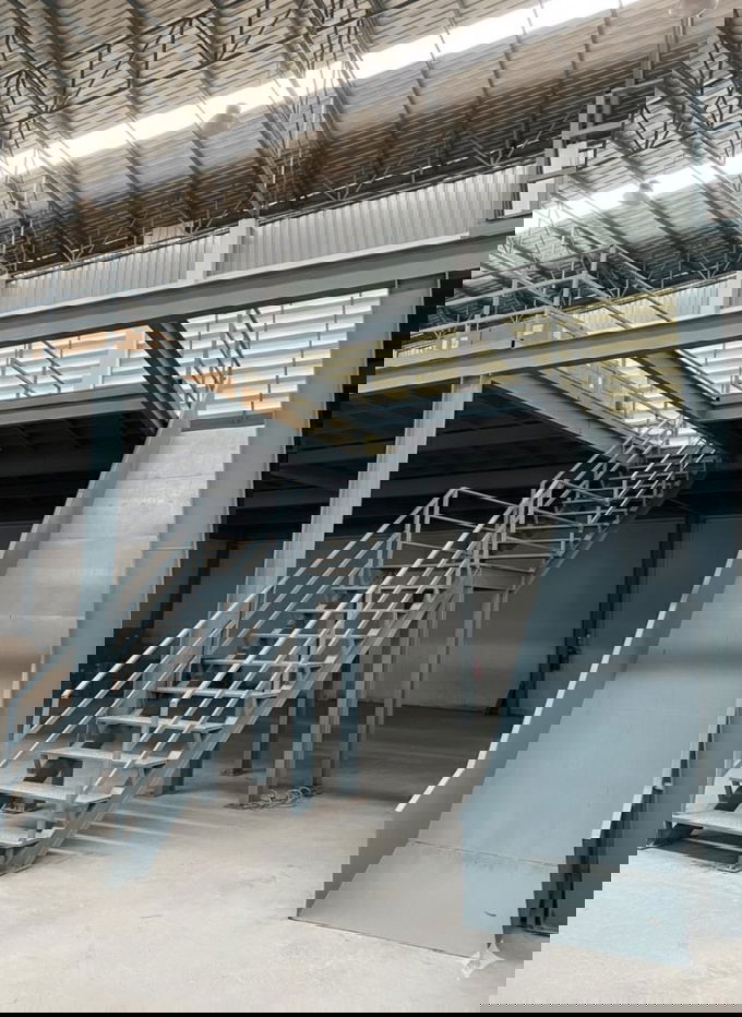 รูป WS6718 📣 ให้เช่าโรงงาน / โกดัง / ออฟฟิศ ทำเลศักยภาพ จ.สมุทรสาคร พื้นที่ใหญ่ จอดเทรลเลอร์ได้สบาย!  - รูปที่ 6/34