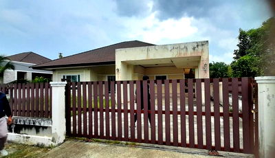 Houses for sale Nakhon Sri Thammarat : FOR SALE  HOUSE PROPERTY  3135000 BAHT.