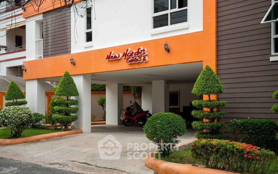 รูป คอนโด 1-ห้องนอน ที่ นิว นอร์ดิค วีไอพี 3 ใกล้ ถนนพระตำหนัก พัทยา (ID 2160290) - รูปที่ 2/11