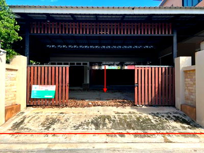 Houses for sale : HOME for sale  Lamnarai Chai Badan Lopburi