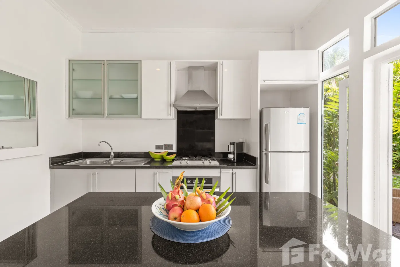 picture Tropical Garden Villa Just Steps from the Beach 6052166 - 19/31