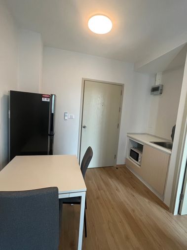 ห้องแรร์ 🔥 800 เมตรรถไฟฟ้าสายสีเหลือง สถานีมหาดไทย 📢 Line id : @085pucam 🎯 YKP Rental Condo