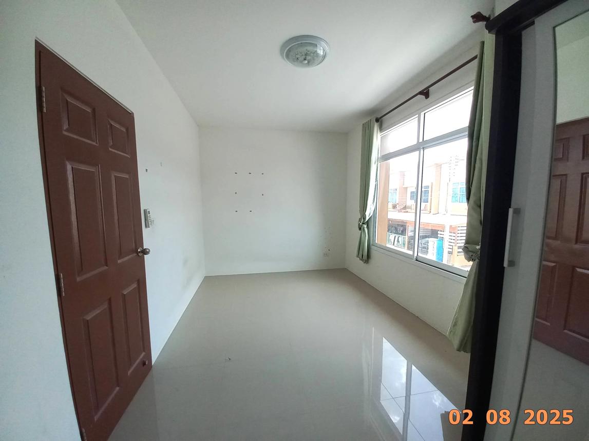 รูป ทาวน์เฮ้าส์ สำหรับขาย ร่มไม้ 2 บ่อวิน ศรีราชา ชลบุรี - รูปที่ 20/24