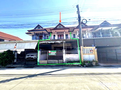 Townhouses for sale Muang Rayong : TOWN HOUSE for sale  Tha Pradu Muang Rayong Rayong