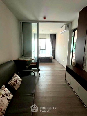 คอนโดให้เช่า : คอนโด 1-ห้องนอน ที่ รีเจ้นท์ โฮม วุฒากาศ ใกล้ BTS วุฒากาศ (ID 2524805)