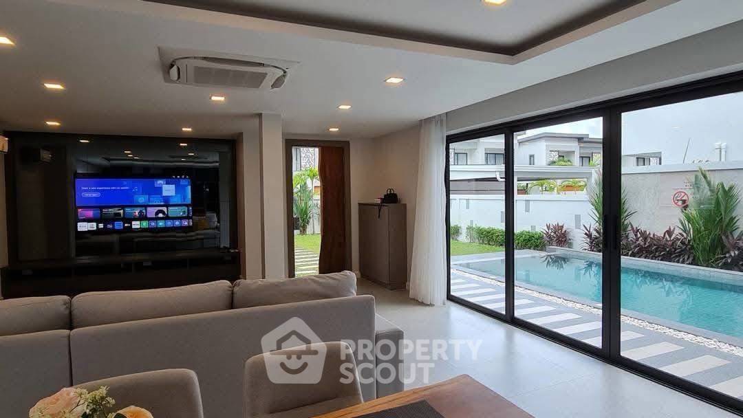 รูป คอนโด 4-ห้องนอน ที่ เซเรนิตี้ เรสซิเดนซ์ จอมเทียน ใกล้ เมืองพัทยา (ID 2362262) - รูปที่ 8/13