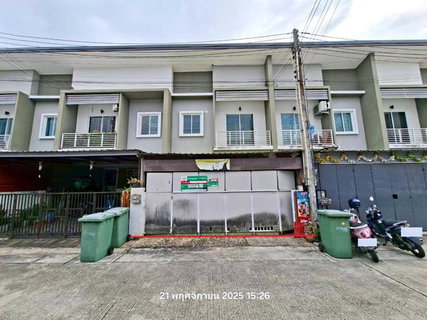 ทาวน์เฮ้าส์ 24.2 ตร.วา บ้านเบญญาภา ปลวกแดง ปลวกแดง ระยอง 1.5M