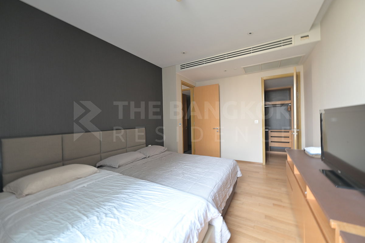 picture  🚀 Hot Corner Luxury Unit with Spacious Layout - Aequa Sukhumvit 49 near Bts Thong Lo - 3/12