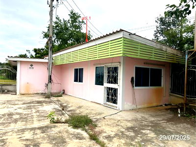 Office for sale Muang Chai Nat Chainat : OFFICE for sale  Sua Hok Muang Chai Nat Chainat