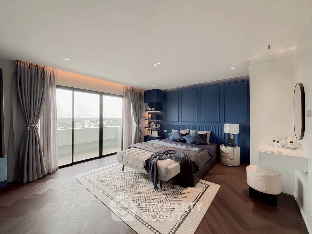 picture 2-BR Condo at Thaweephol Tower in Chang Phueak (ID 2242577) - 4/20