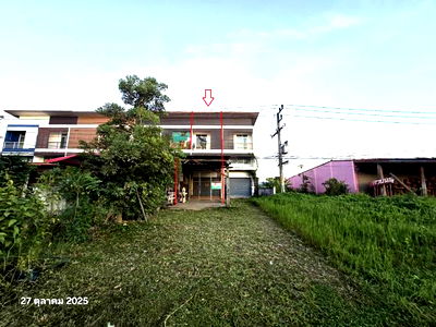 Shophouses for sale Phrae : SHOP HOUSE for sale  Don Mun Sung Men Phrae