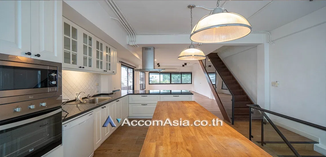 รูป 🔼🔽 AccomA 📩 Townhouse with Home Office setup and 3 Bedrooms near MRT Lumphini (AA16931) - รูปที่ 10/18
