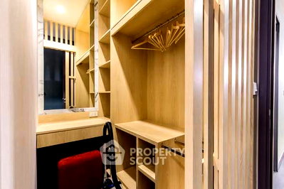 คอนโดให้เช่า : คอนโด 2-ห้องนอน ที่ ดิ เอดจ์ สุขุมวิท 23 ใกล้ MRT สุขุมวิท (ID 2578391)