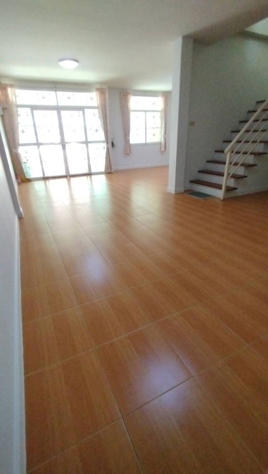 รูป ขายบ้านสวย บ้านหลังใหญ่ ห้องกว้าง รีโนเวทแล้ว ทำเลดี เดินทางสะดวก - รูปที่ 6/18