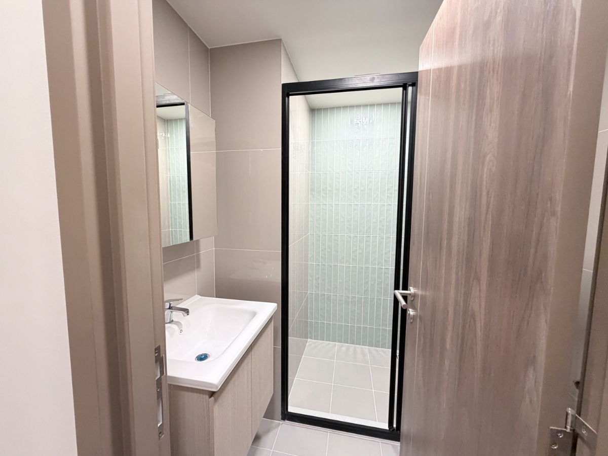 picture 𝗧𝗵𝗲 𝗠𝗨𝗩𝗘 𝗕𝗮𝗻𝗴𝘄𝗮 📱 LINE : @wsrcondo 📞065-449-6399, 061-616-1426 - 15/17