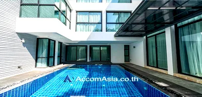 Houses for rent J Avenue Thonglor : 🔼🔽 AccomA 📩 Pet friendly,Private Swimming Pool 6 BR House in Khlong Tan Nuea (AA28343)