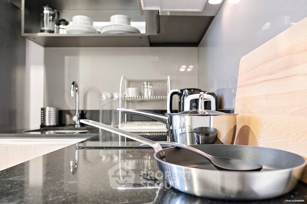 picture High-Floor 1-BR 43 Sqm At The Edge Sukhumvit 23, 200m To MRT Sukhumvit (ID 1758939) - 2/5