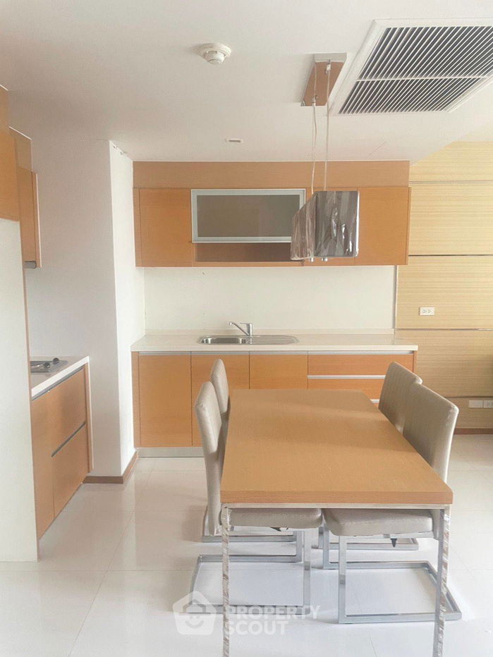 รูป คอนโด 1-ห้องนอน ที่ สาทร เฮอริเทจ ใกล้ BTS ช่องนนทรี (ID 2442712) - รูปที่ 1/7