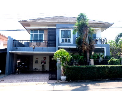 บ้านเดี่ยว นิคมแหลมฉบัง : ขาย บ้านเดี่ยว แหลมฉบัง (หลังมุม) ใกล้ม.เกษตร  ศรีราชา  ชลบุรี 75.5 ตรว 266  ตร.ม 4 ห้องนอน 3ห้องน้ำ