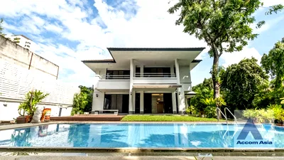 Houses for rent ViMUT Theptarin Rama 4 Hospital : 🔼🔽 AccomA 📩 Private Swimming Pool,Garden 4 BR House in Phra Khanong Nuea (1914879)