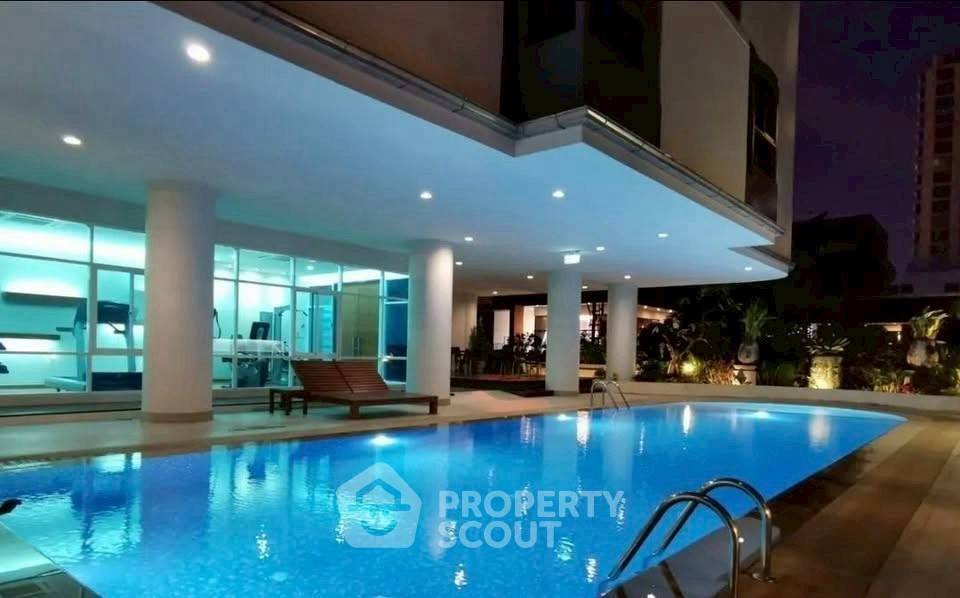picture 2-BR Condo at Sithakarn Condominium near BTS Phloen Chit (ID 2661371) - 17/17