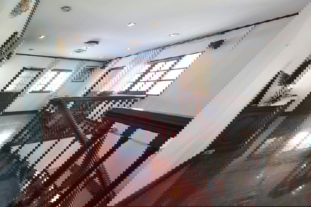 รูป ขายบ้านเดี่ยวหลังใหญ่275ตรว. ม.โกลเด้นแลนด์  ติดถนนกาญจนาภิเษก ทวีวัฒนา ใกล้ตลาดธนบุรี - รูปที่ 12/22