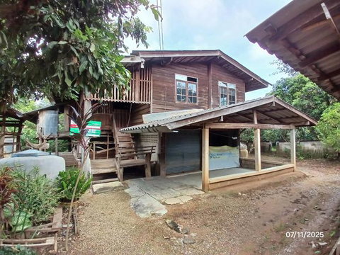 HOME 182.2 Sq.w. Li Lamphun for 349,000