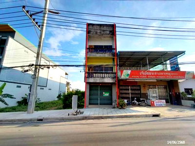 Shophouses for sale Nakorn Krabi College of Technology : SHOP HOUSE for sale  Pak Nam Muang Krabi Krabi