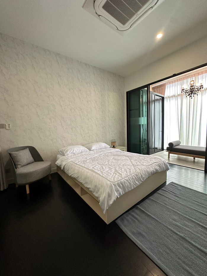 รูป 🏡 ให้เช่า Pool Villa สุดหรู 3 ชั้น พร้อมลิฟต์ | The Honor โยธินพัฒนา ✨ บ้านระดับ Luxury Rare Item พร้อมสระว่ายน้ำส่วนตัว + ลิฟต์ในบ้าน - รูปที่ 6/15