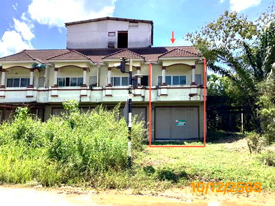 Shophouses for sale Krabi : SHOP HOUSE for sale  Din Daeng Lam Thap Krabi