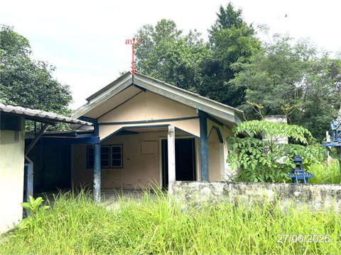 HOME 1275 Sq.w. Lat Yao Nakhon Sawan for 3.7M