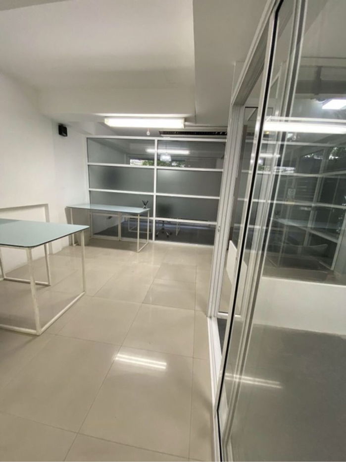 รูป ให้เช่าโฮมออฟฟิศ3ชั้นย่านทาวน์อินทาวน์ - รูปที่ 12/13