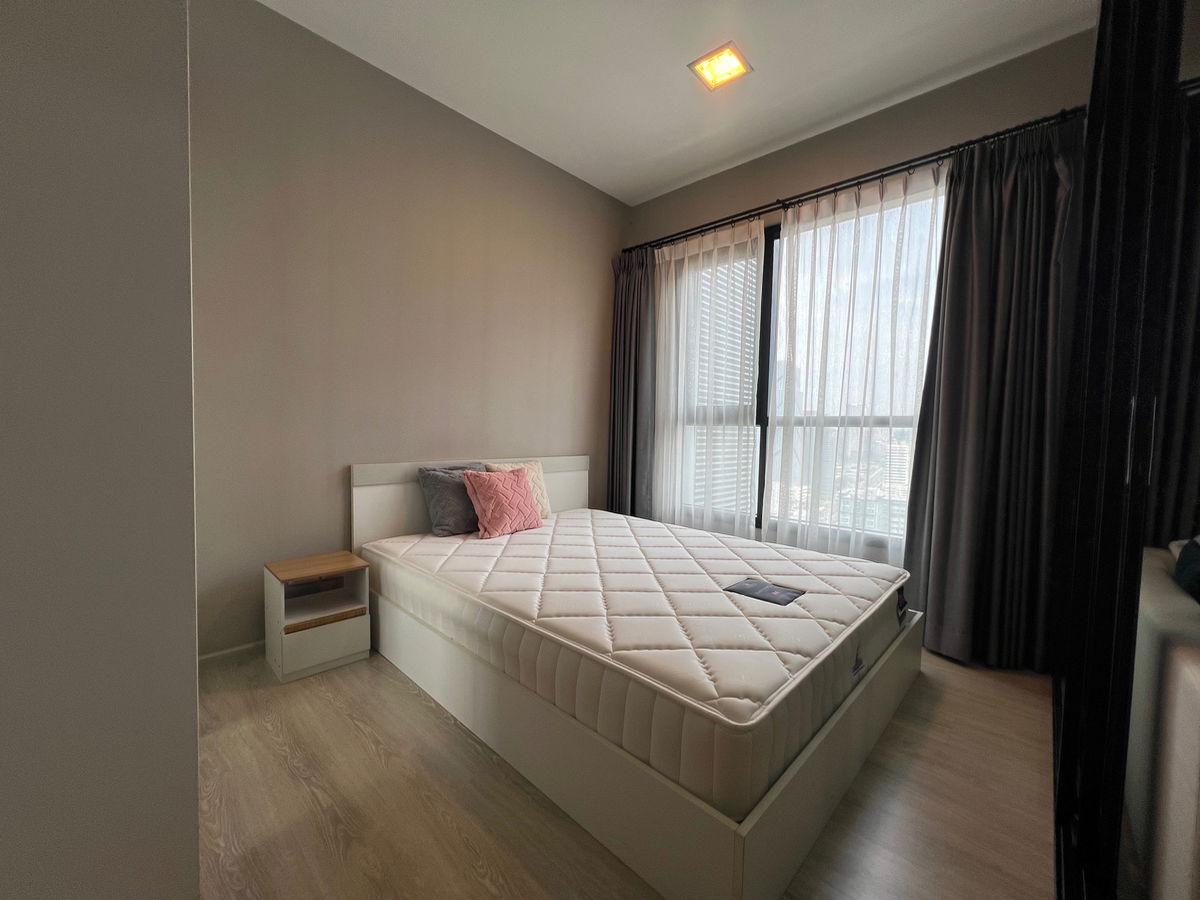 รูป ด่วน ให้เช่า คอนโดเลต มิสท์ พระราม 9 ใกล้ MRT พระราม 9 เฟอร์นิเจอร์ครบ พร้อมย้ายเข้าอยู่  - รูปที่ 5/9