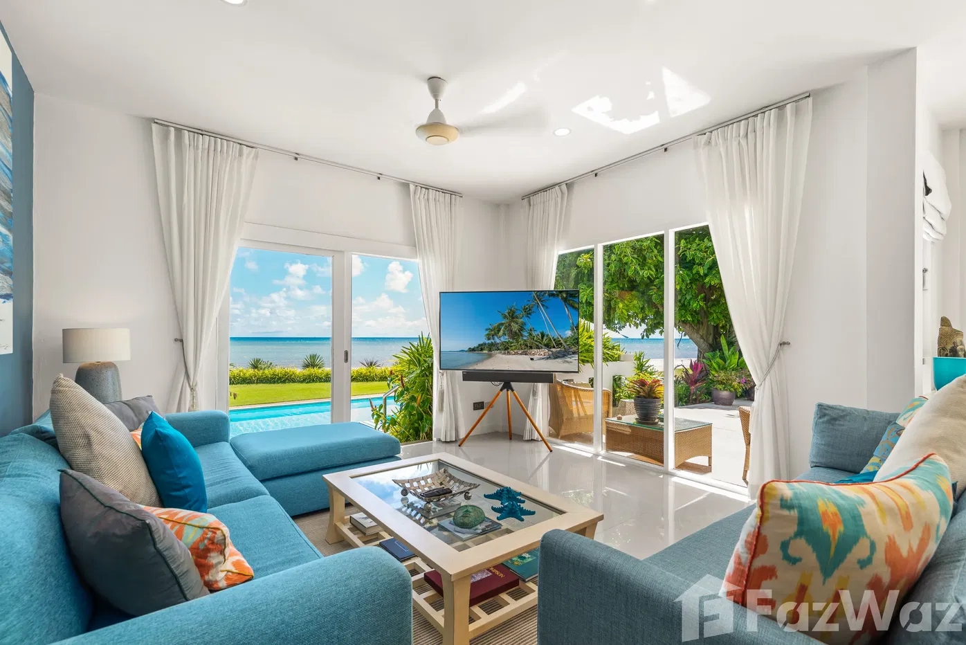 picture Beachfront Villa in Private Gated Estate 6052298 - 2/26