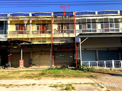 Shophouses for sale Kamphaeng Phet : SHOP HOUSE for sale  Salok Bat Khanu Woralaksaburi Kamphaeng Phet